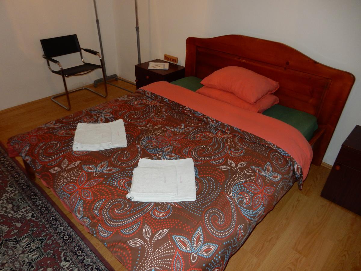 Panorama Lomnica Bed & Breakfast เดสโปโตวัก ภายนอก รูปภาพ
